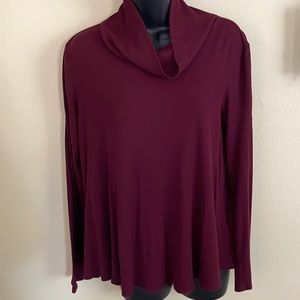 Anthropology Deletta Small cowl swing tunic in maroon.